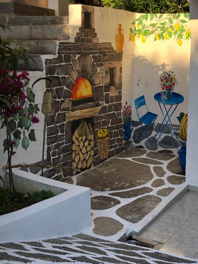 Blue Sky Apartments Makrýgialos Екстериор снимка