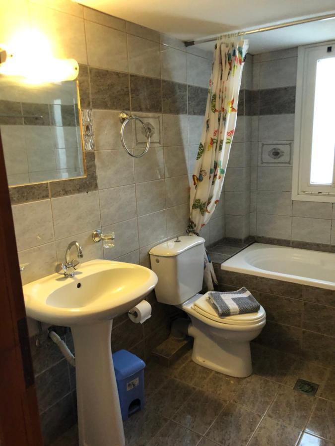 Blue Sky Apartments Makrýgialos Екстериор снимка